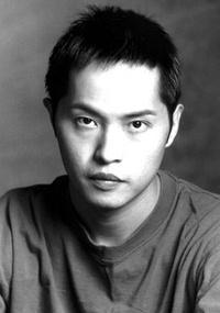 梁振邦 Ken Leung