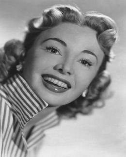 奥黛丽·米德斯 Audrey Meadows