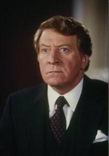 克里夫·雷维尔 Clive Revill