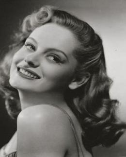 亚历克西斯·史密斯 Alexis Smith
